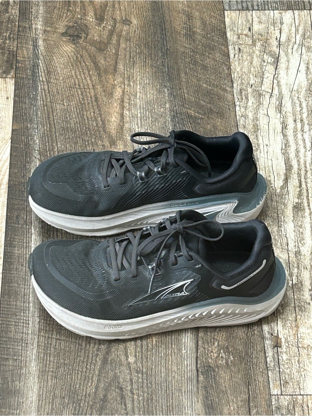 Altra Women's Paradigm 7 Green
Sneakers, Size 7.5 Athletic Running Ego Max Shoes